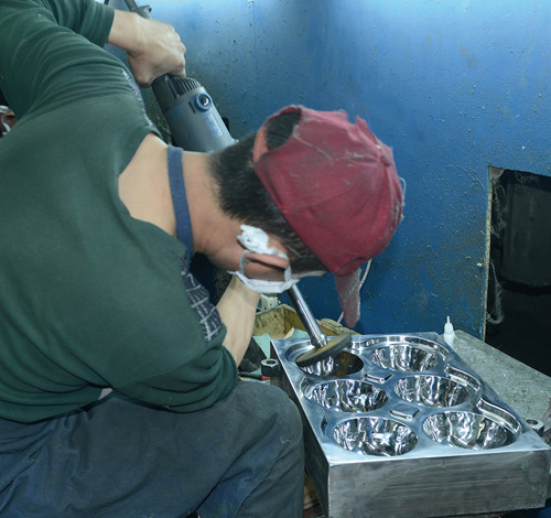 melamine press mould polishing