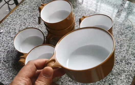 How to Make the Double Colors Melamine Crockery?