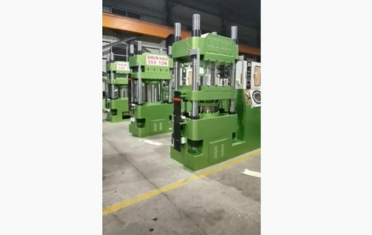  HOT SALES! Shunhao 300 Tons Melamine Press Molding Machine for Melamine Plates