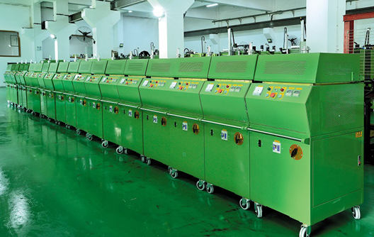 How to Make the Melamine Tableware 2 Colors by Preheater Machine?