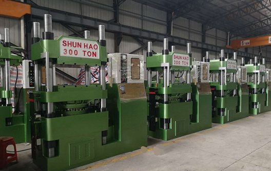 Shunhao 300-Ton Press Molding Machines for Melamine Plates